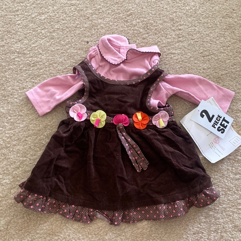 Pink and brown "Youngland" newborn two piece set